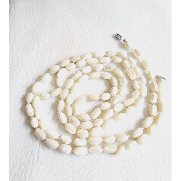 Vintage GERMANY Mother Of Pearl Necklace BEAD JEWELRY  44" LONG STRAND OR DOUBLE - Picture 3 of 8